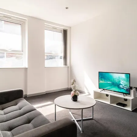 Spacious 1 Bed Apartment In Central Blackburn Exterior photo
